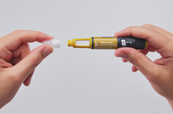Step 1: check Alhemo® pen and attach new needle